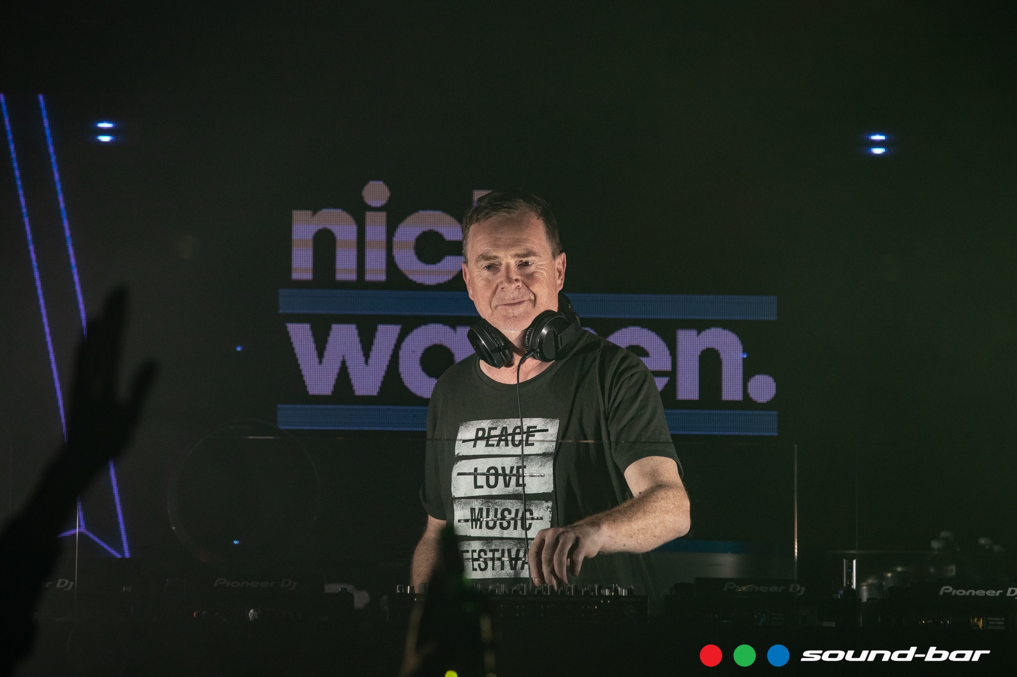 Nick Warren