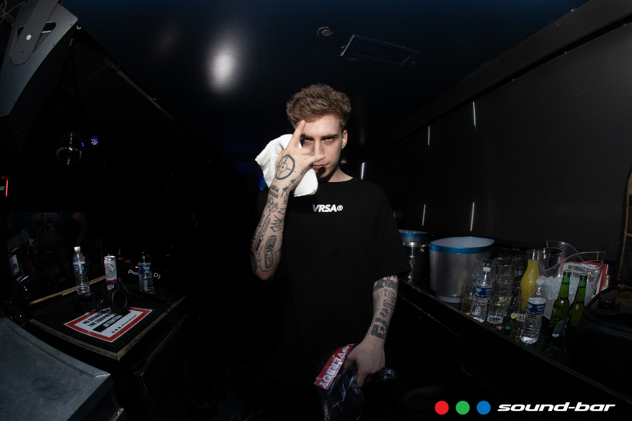 HE$H